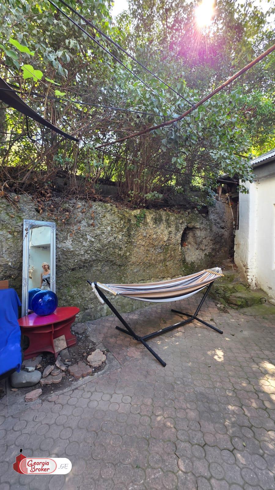 old repaired 4-room house for sale